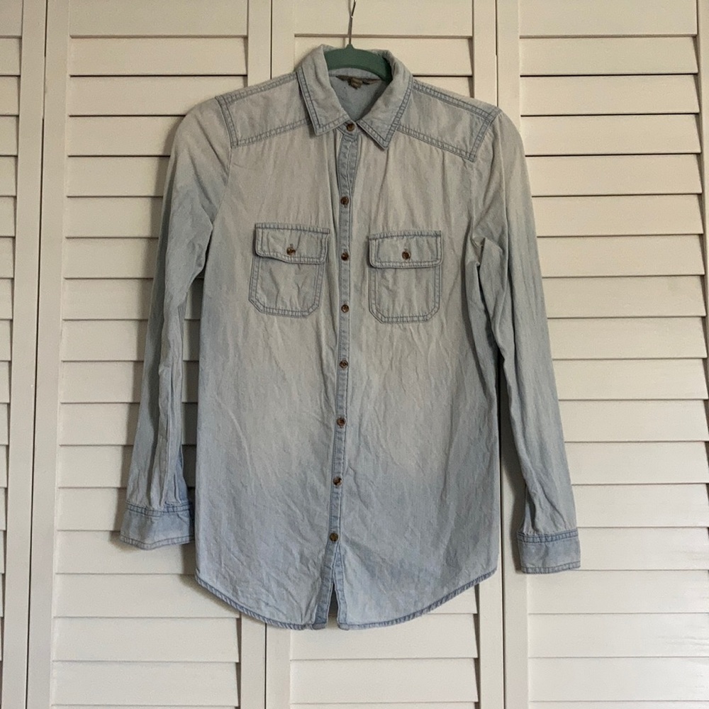 Light-wash Jean shirt